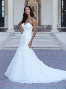 Beaded And Lace Gown With Feathers In Ivory Ivory